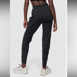 Outdoor Voices OV Track Pant XSMALL Black Joggers Run Nylon High Rise Women EUC